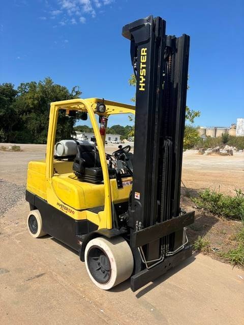 2017 Hyster S120FT - Cushion Propane Forklift - Image 2
