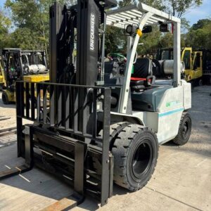 2017 Unicarriers PF80LP - Pneumatic Propane Forklift