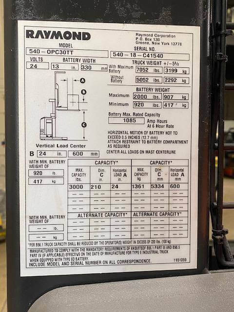 2018 Raymond 540OPC30TT - Narrow Aisle Order Picker Forklift - Image 6