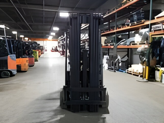 2019 Crown C51000-50 - Cushion Propane Forklift - Image 2