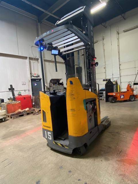 2019 Jungheinrich ETR345A - Narrow Aisle Narrow Aisle Stand-Up Forklift - Image 3