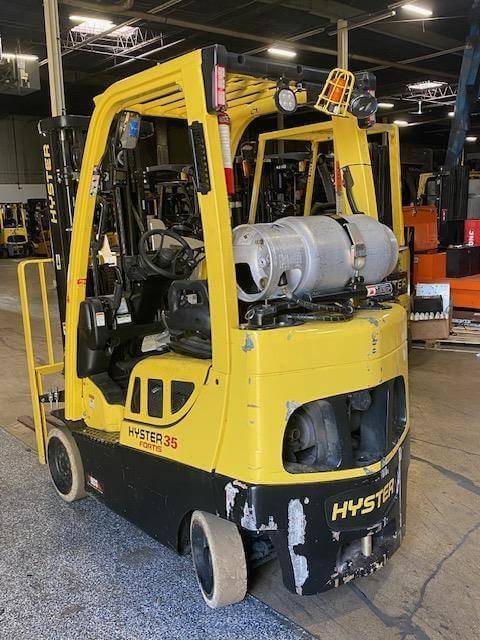 2020 Hyster F010V03278U - Cushion Propane Forklift - Image 2