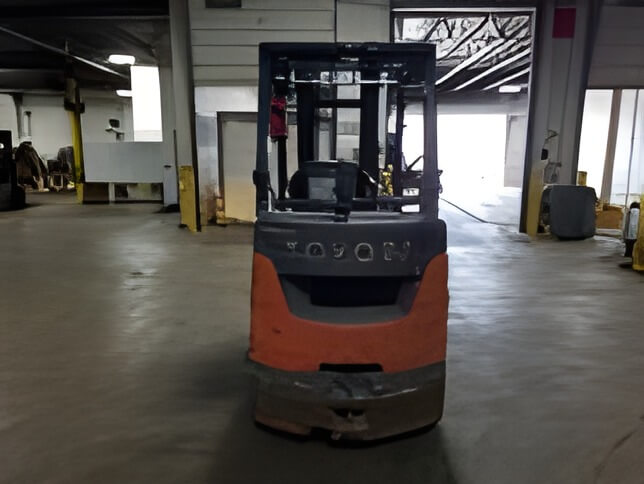 2020 Toyota 8FGCU30 - Cushion Propane Forklift - Image 4