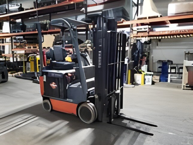 2020 Toyota 8FBC15U - 4 Wheel Electric Sit-Down Forklift - Image 3