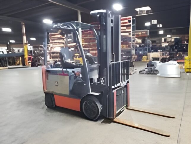 2020 Toyota 8FBCU30 - 4 Wheel Electric Sit-Down Forklift