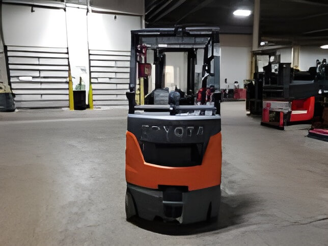 2021 Toyota 8FGCU20 - Cushion Propane Forklift - Image 4