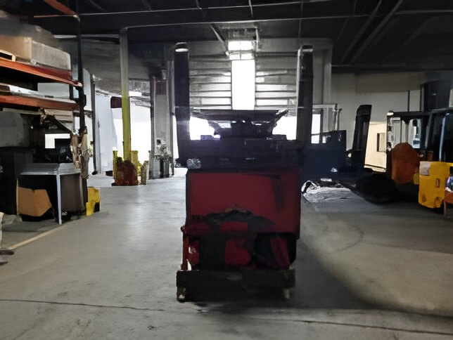 2022 Raymond 750-DR32TT - Deep Reach Truck Forklift - Image 2