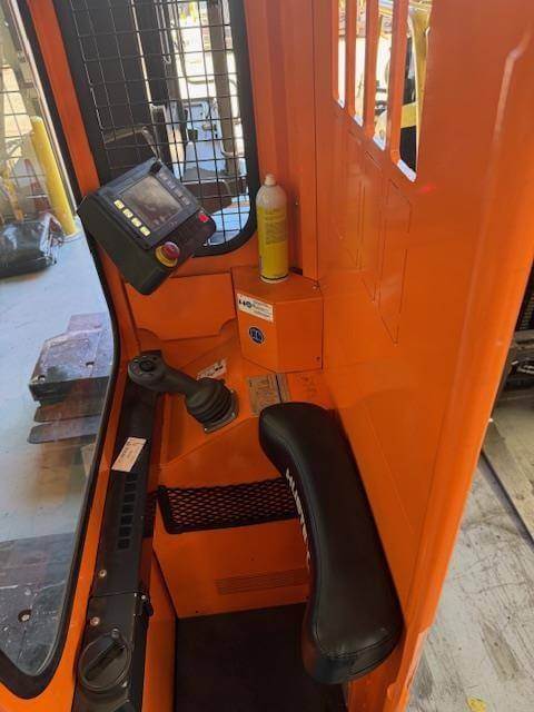 2023 Hubtex MSU37 - Narrow Aisle Reach Truck Forklift - Image 2