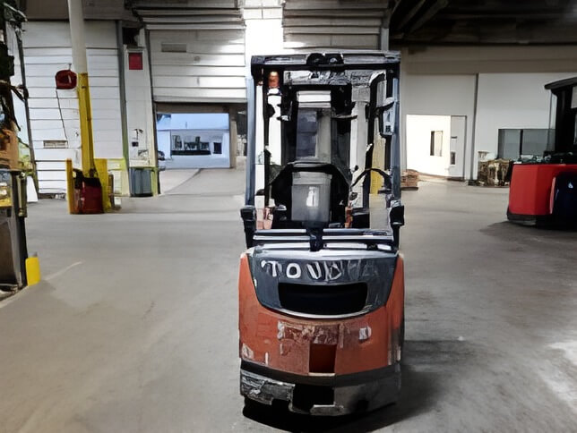 2023 Toyota 50-8FGCU15 - Cushion Propane Forklift - Image 4