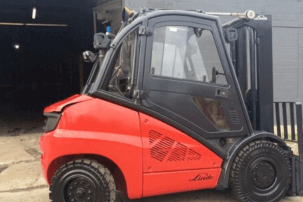 What Are Pneumatic Forklifts