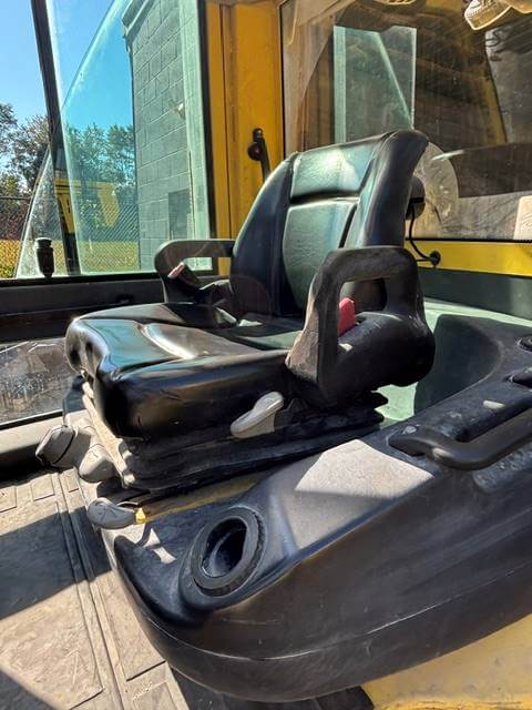 2019 Hyster H155FT - Pneumatic Diesel Forklift - Image 6