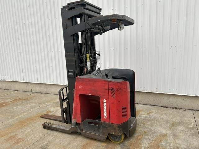 2020 Raymond 750DR32TT - Narrow Aisle Stand-Up Forklift - Image 5