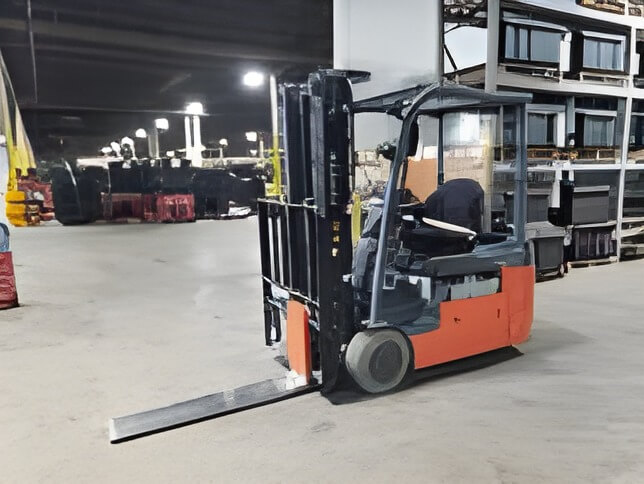2021 Toyota 8FBE20U - 3 Wheel Electric Forklift