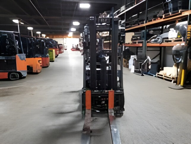 2021 Toyota 8FBE20U - 3 Wheel Electric Forklift - Image 2