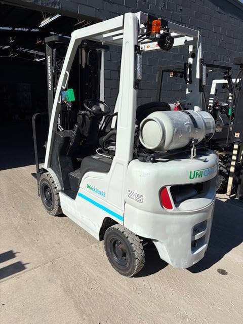 2023 Unicarriers PF35LP - Pneumatic Propane Forklift - Image 3