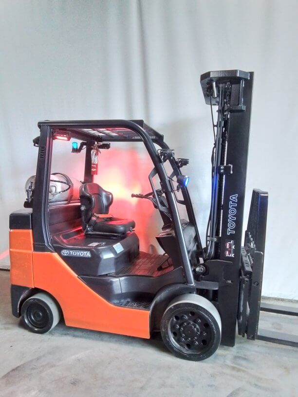 2020 Toyota 8FGCU30 - Cushion Propane Forklift - Image 3
