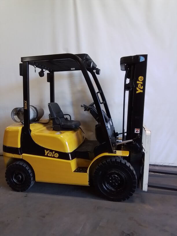 2019 Yale GLP050MX - Pneumatic Propane Forklift - Image 3