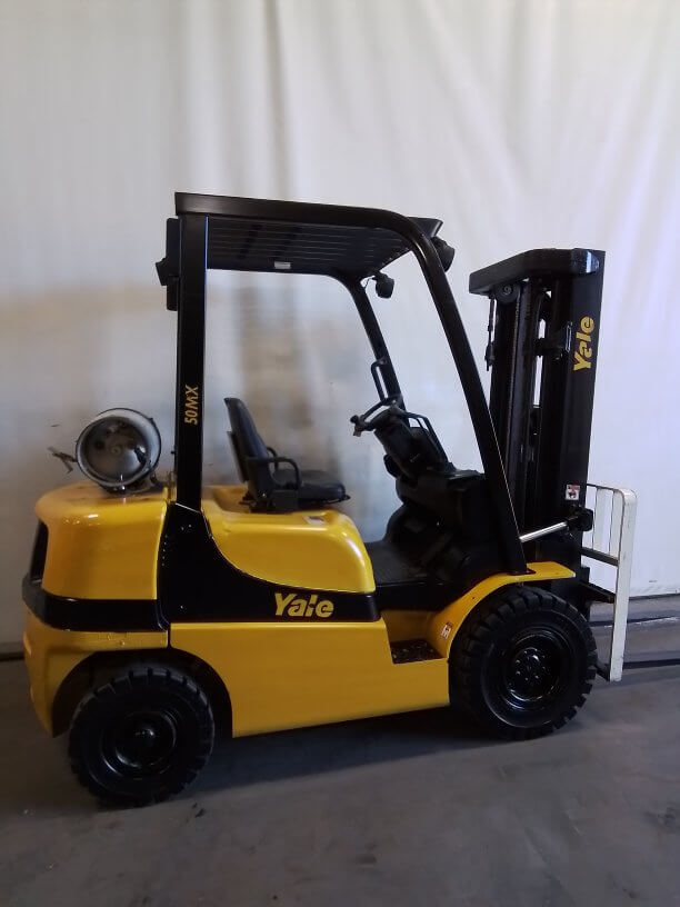 2019 Yale GLP050MX - Pneumatic Propane Forklift - Image 4